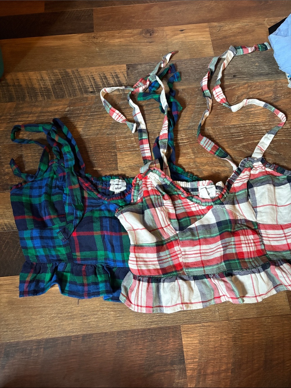 Aerie crop tops